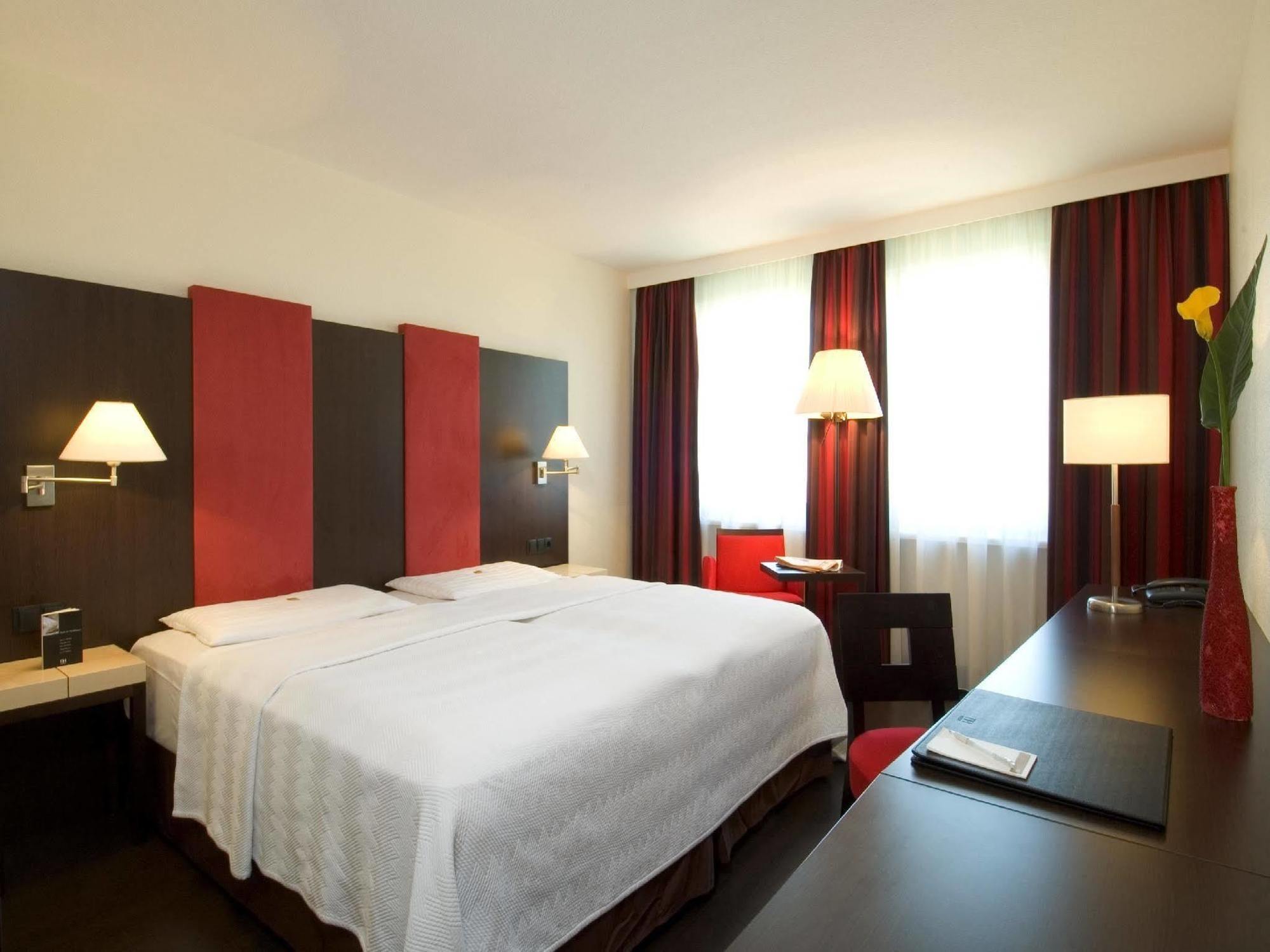 Nh Collection Salzburg City Ngoại thất bức ảnh